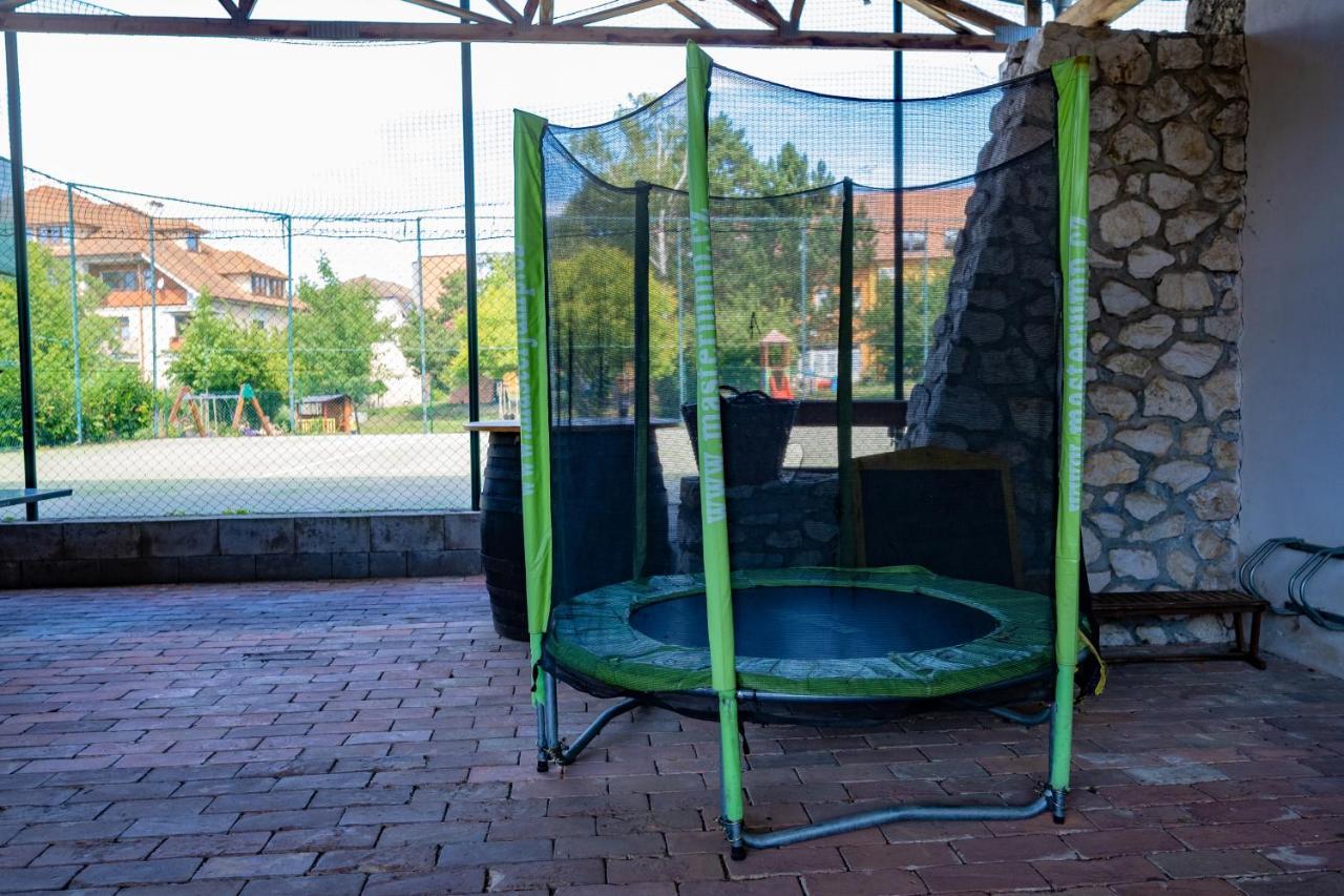 Apartmany Gulliver Mikulov Exterior foto
