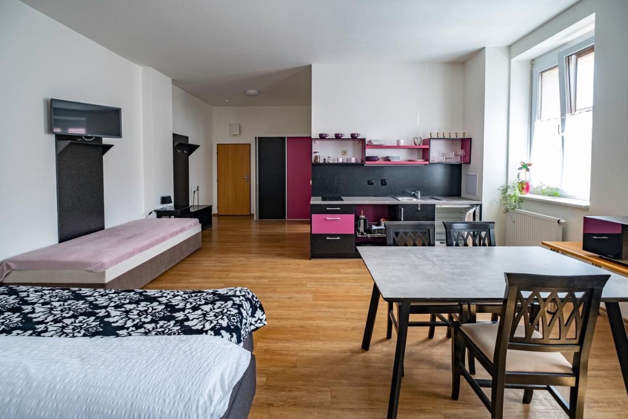 Apartmany Gulliver Mikulov Exterior foto