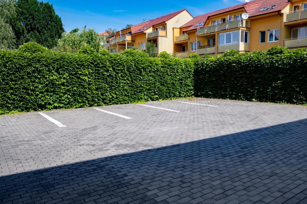 Apartmany Gulliver Mikulov Exterior foto