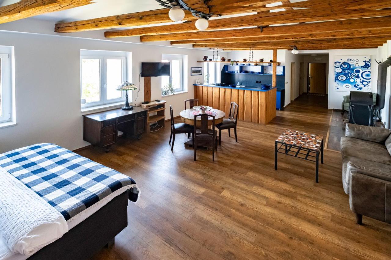 Apartmany Gulliver Mikulov Exterior foto