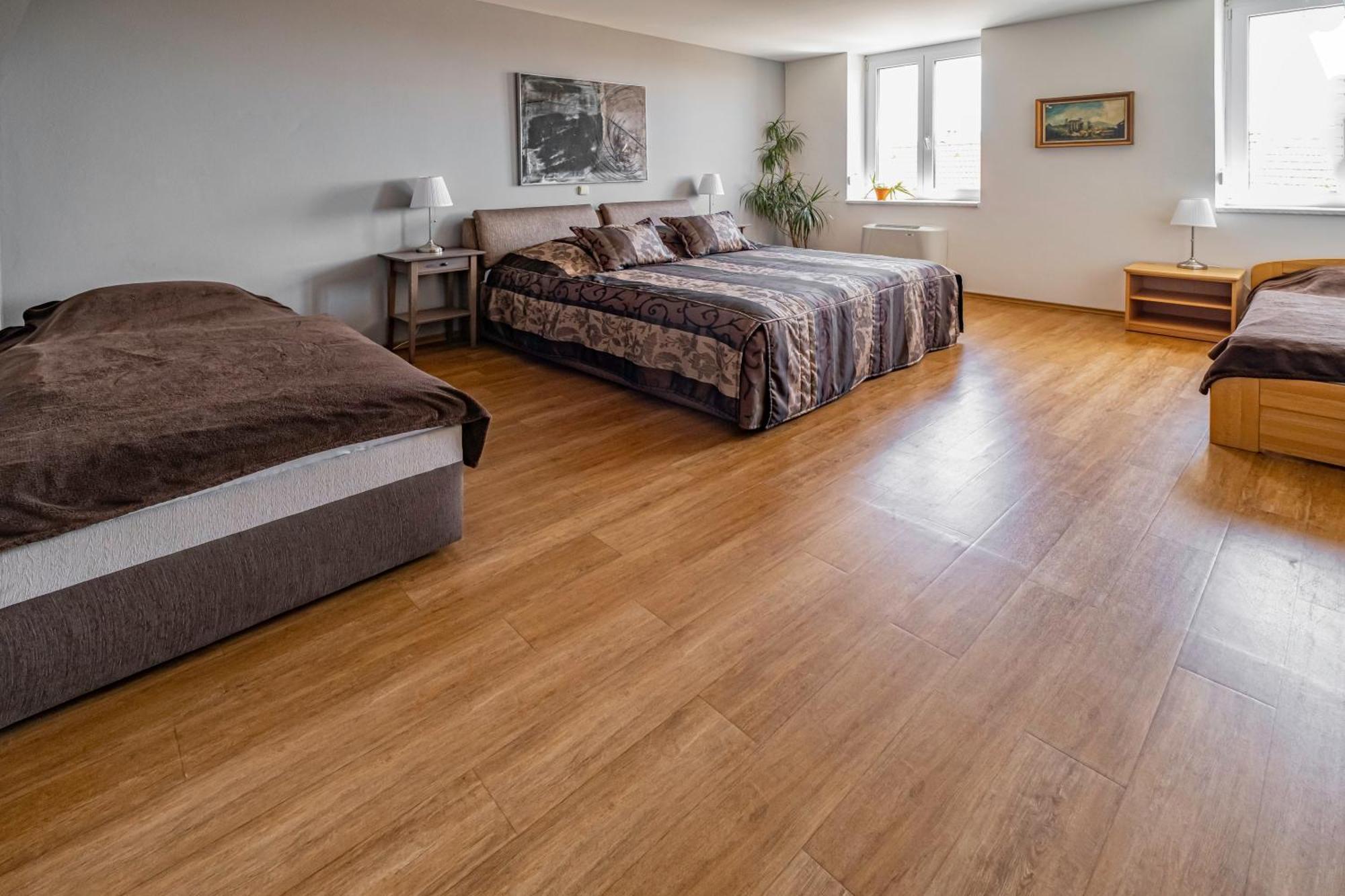 Apartmany Gulliver Mikulov Exterior foto